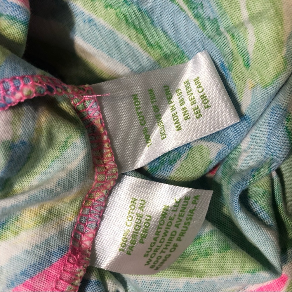 Lilly Pulitzer - Picture 4 of 4